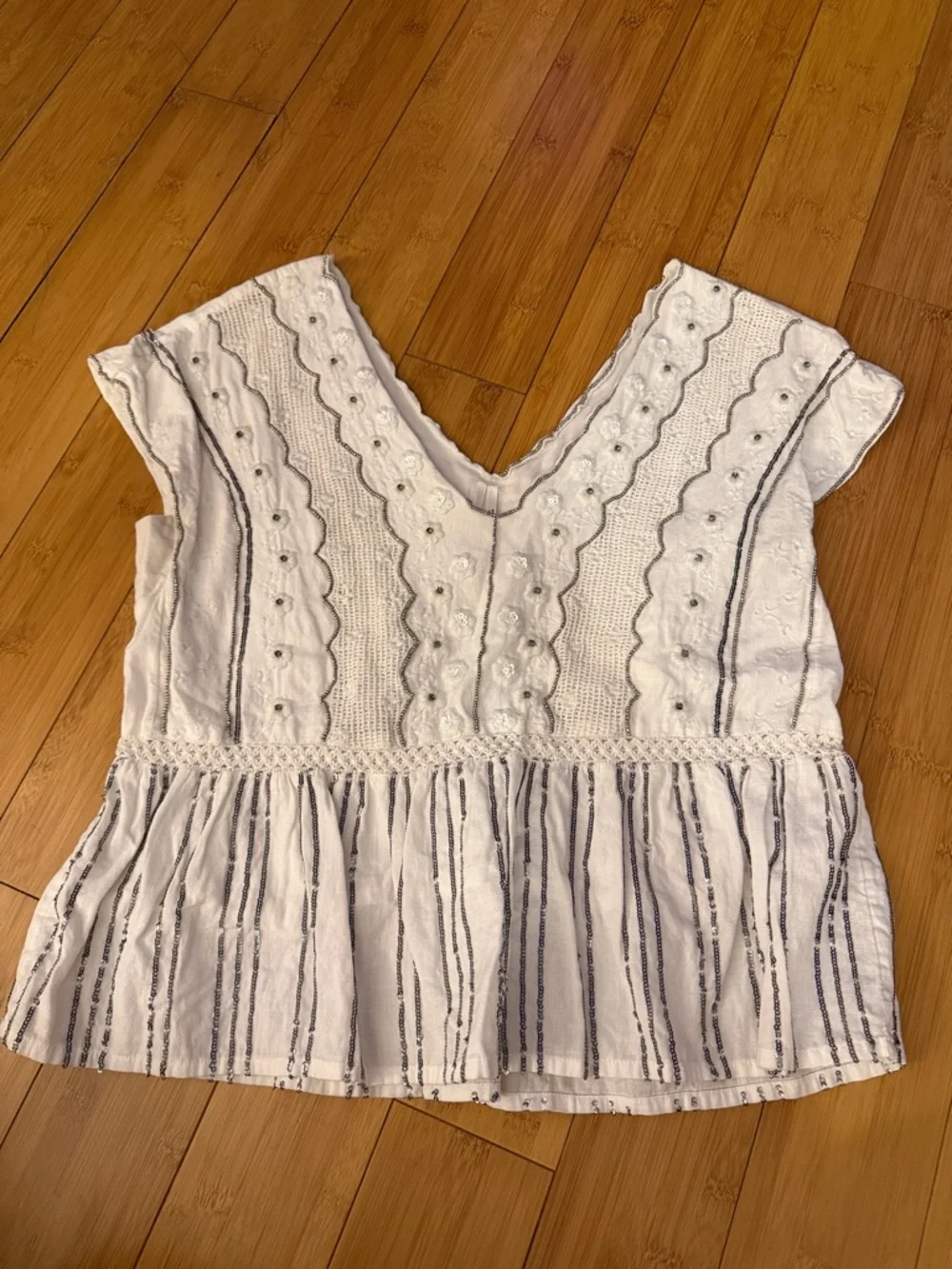 V-Neck Peplum Tank Top - Women - Picture 1 of 5